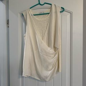 Women’s sleeveless blouse